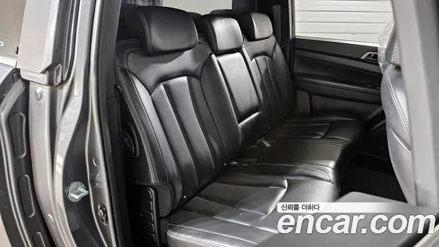KG_Mobility_Ssangyong Rexton Новый Rexton Sport Khan Дизель 2.2 2WD — Фото автомобиля 12