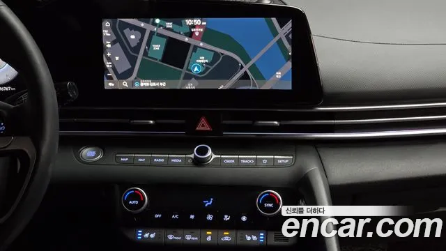 Hyundai AVANTE Avante (CN7) — Фото автомобиля 14