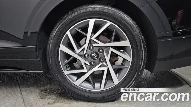 Hyundai Grandeur GN7 — Фото автомобиля 21