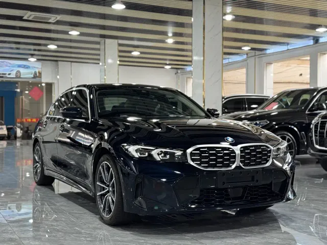 BMW 3 Series — Фото автомобиля 3