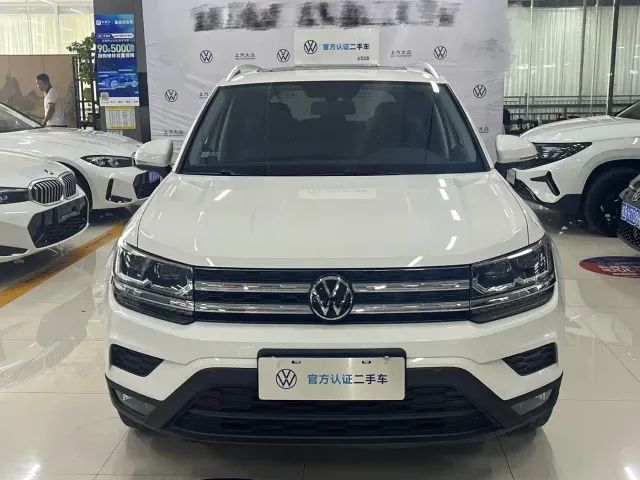 Volkswagen Tharu — Фото автомобиля 2