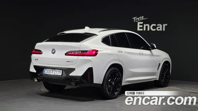 BMW X4 xDrive20i M Sport Pro — Фото автомобиля 2