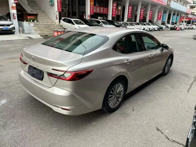 Toyota Camry — Фото автомобиля 8