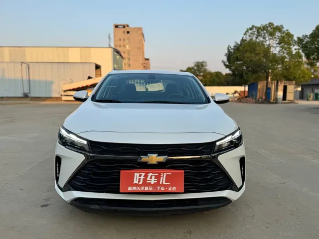 Chevrolet Monza — Фото автомобиля 2