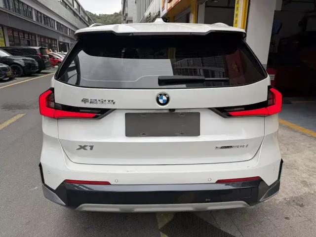 BMW X1 — Фото автомобиля 5