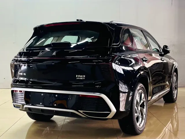 Hongqi HS3 PHEV — Фото автомобиля 7