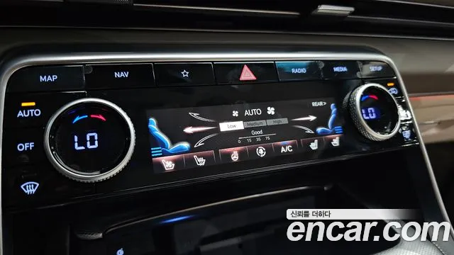Genesis GV80 — Фото автомобиля 22