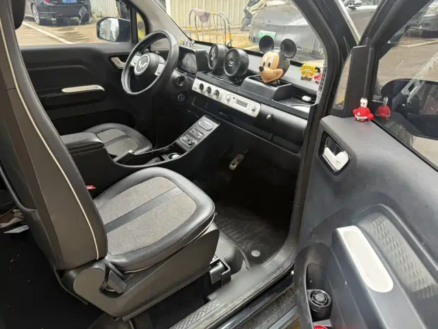 Wuling Hongguang Mini EV — Фото автомобиля 2