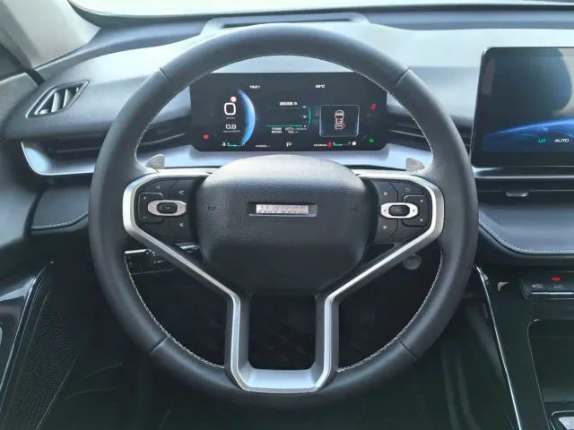 Haval H6 — Фото автомобиля 16