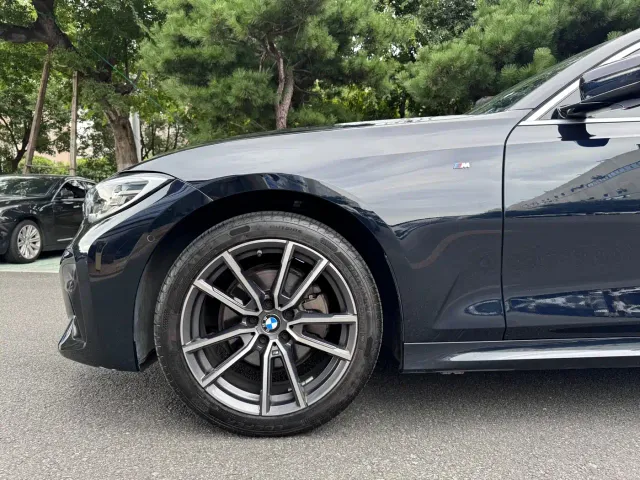 BMW 3 Series — Фото автомобиля 14