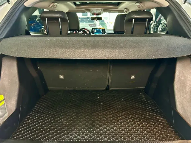 Peugeot 2008 — Фото автомобиля 30
