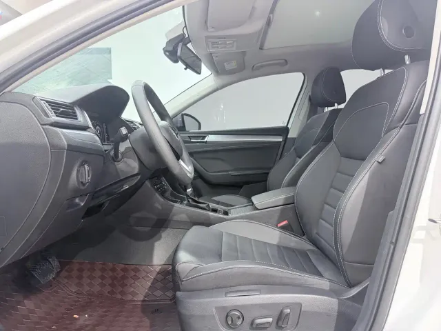 Skoda Superb — Фото автомобиля 7