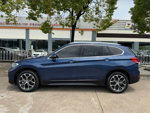 BMW X1 — Фото автомобиля 7