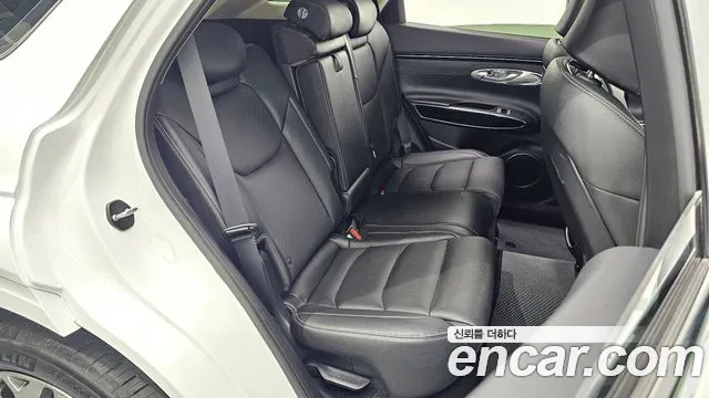 Genesis GV70 2.5T Бензин 2WD — Фото автомобиля 9