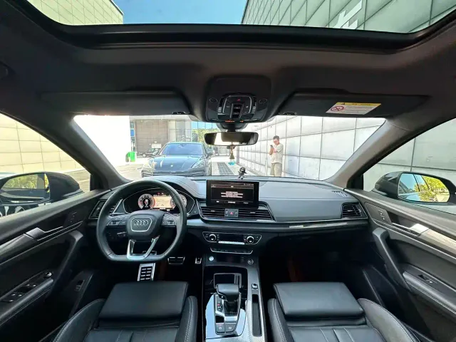 Audi Q5L — Фото автомобиля 5
