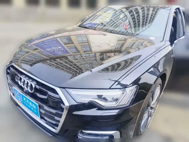 Фотография автомобиля — Audi A6L