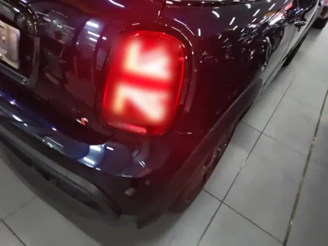 MINI Hatch — Фото автомобиля 7