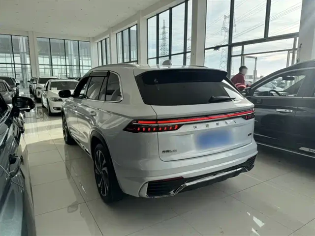 Geely Xingyue L — Фото автомобиля 6