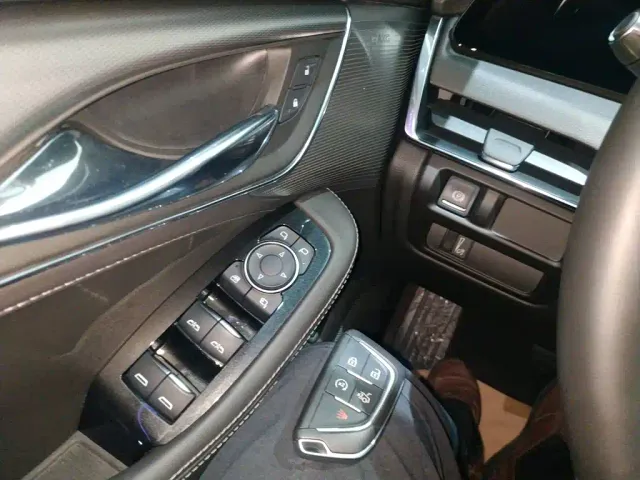 Cadillac CT5 — Фото автомобиля 8