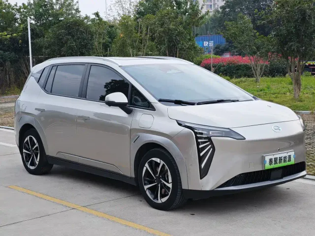 GAC Aion Y — Фото автомобиля 2