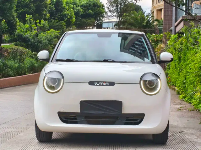 Changan Lumin — Фото автомобиля 2