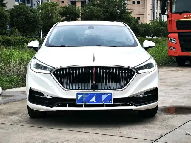 Hongqi H5 — Фото автомобиля 2