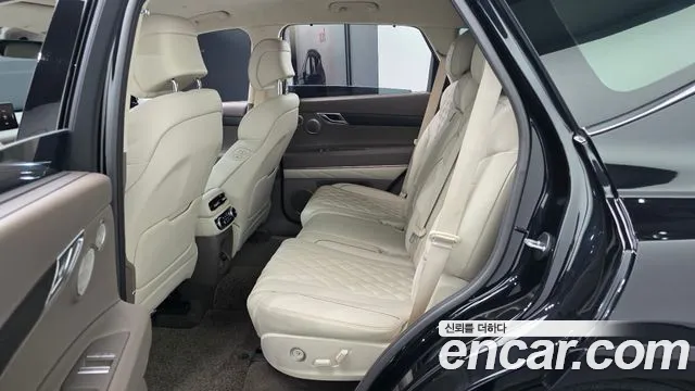 Genesis GV80 — Фото автомобиля 12