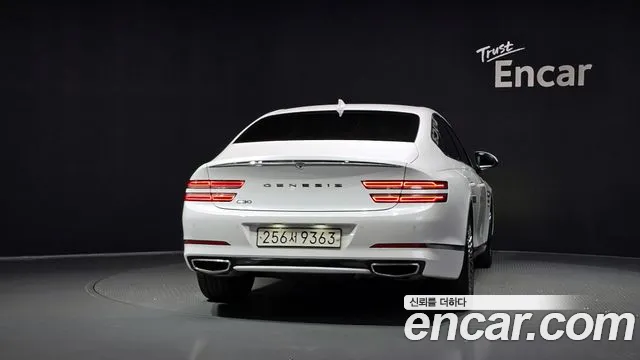 Genesis G80 RG3 — Фото автомобиля 4