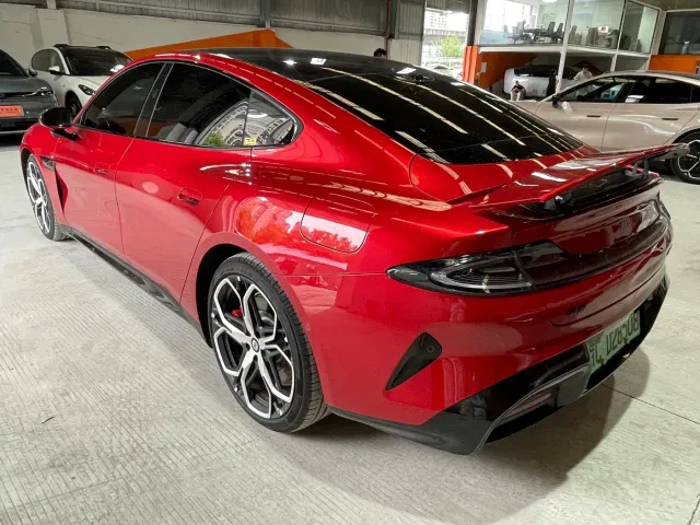 Xiaomi SU7 — Фото автомобиля 7