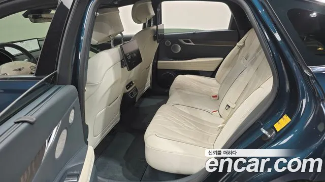 Genesis G80 RG3 — Фото автомобиля 17