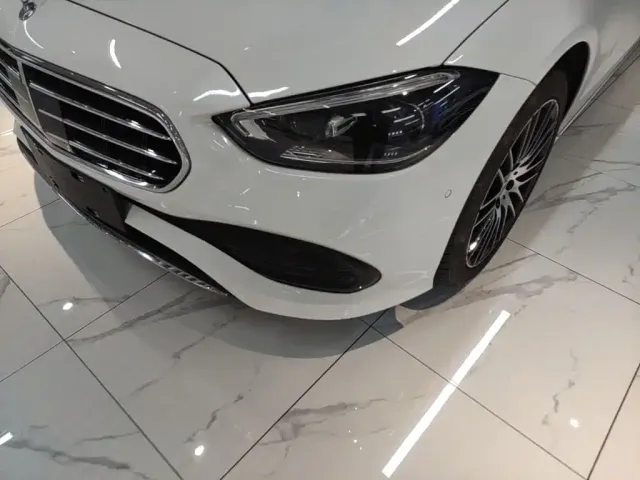 Mercedes-Benz C-Class — Фото автомобиля 23