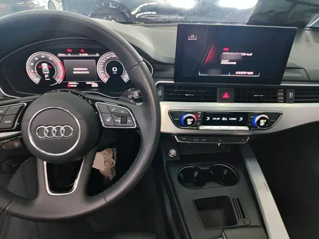 Audi A4L — Фото автомобиля 9