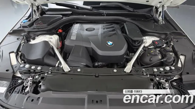 BMW 5 Series G60 — Фото автомобиля 9