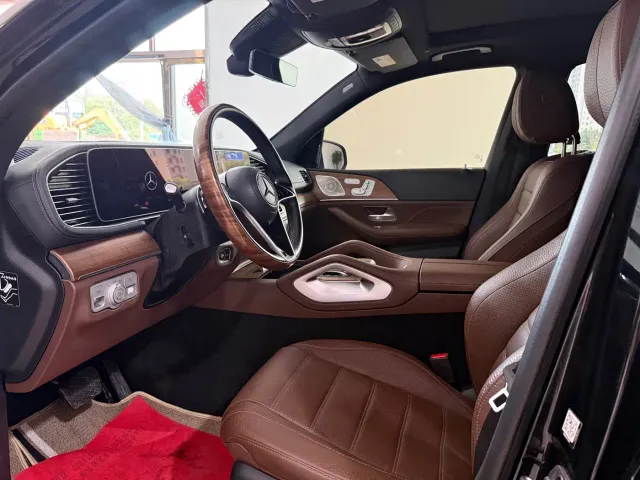 Mercedes-Benz GLS-Class — Фото автомобиля 7