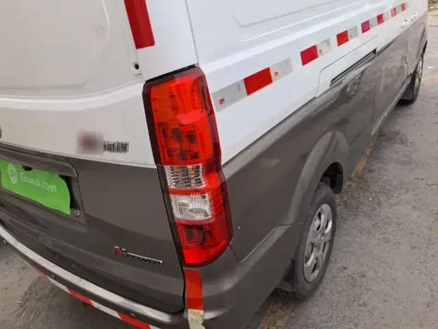 Jinbei New Hiace X30L — Фото автомобиля 7
