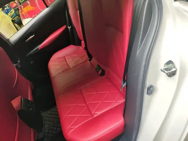 Toyota Corolla — Фото автомобиля 16