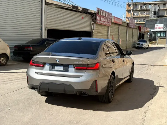 BMW 3 Series — Фото автомобиля 9