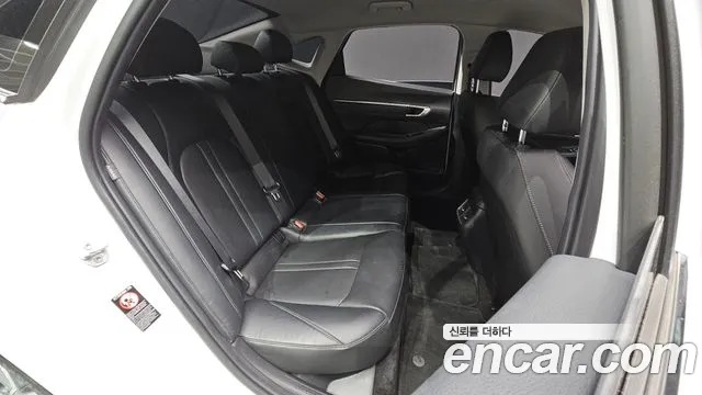 Hyundai Sonata — Фото автомобиля 17