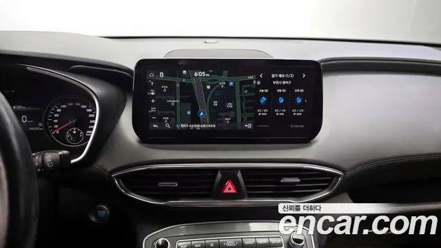 Hyundai Santafe Новый Santa Fe Бензин 2.5T 4WD — Фото автомобиля 14