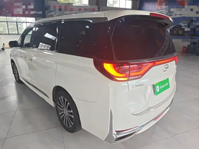 GAC Trumpchi M8 — Фото автомобиля 4