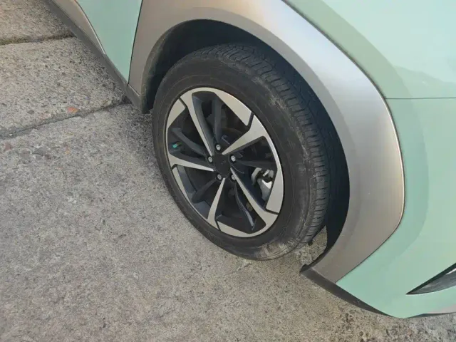 GAC Aion Y — Фото автомобиля 25
