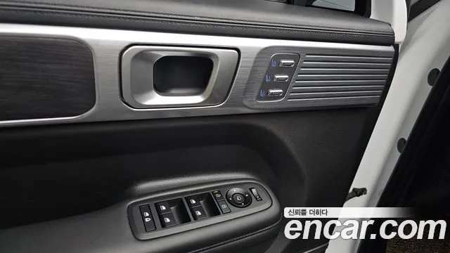 Hyundai Santafe Santa Fe (MX5) Бензин 2.5T 4WD — Фото автомобиля 29