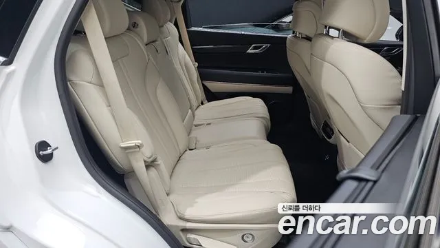 Genesis GV80 2.5T Бензин AWD — Фото автомобиля 11