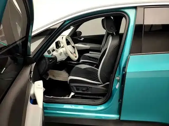 Volkswagen ID.3 — Фото автомобиля 12