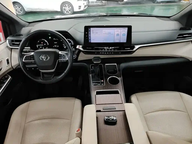 Toyota Granvia — Фото автомобиля 9