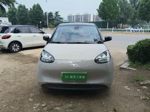 Wuling Bingo — Фото автомобиля 2
