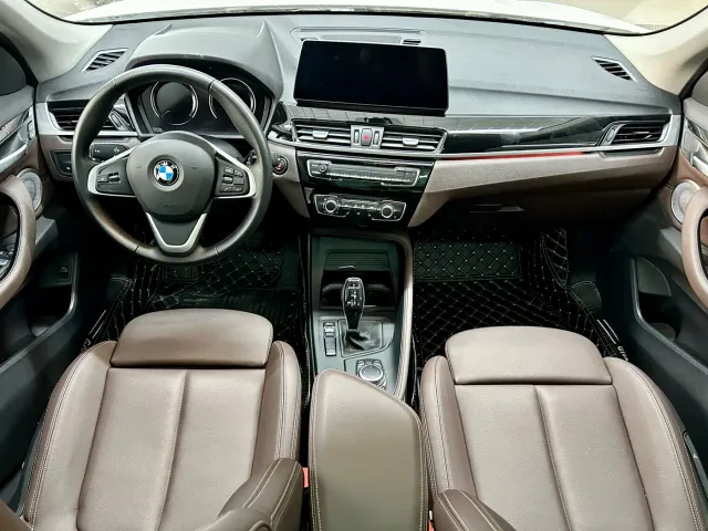 BMW X1 — Фото автомобиля 13
