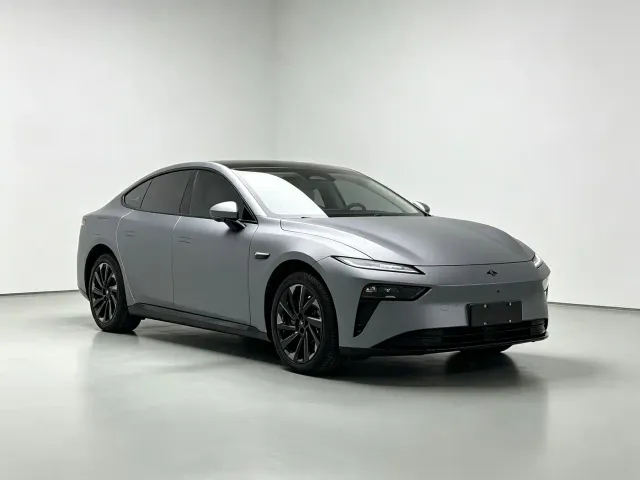 Dongfeng eπ 007 — Фото автомобиля 3