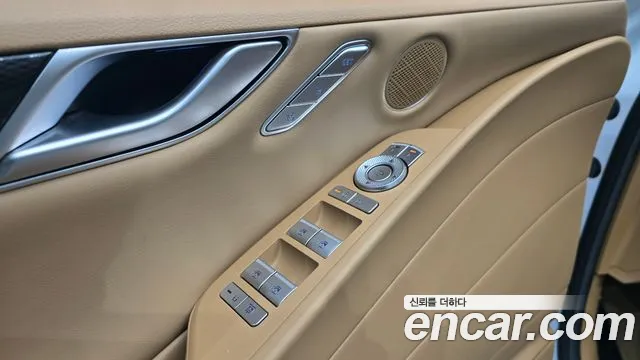 Genesis G80 RG3 — Фото автомобиля 28