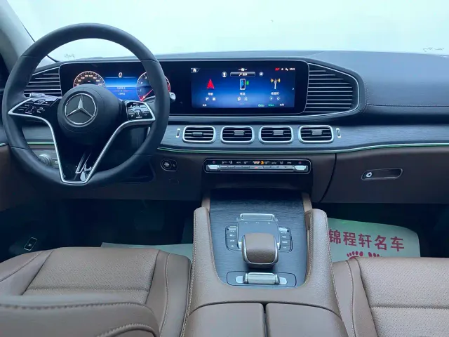 Mercedes-Benz GLE-Class — Фото автомобиля 12